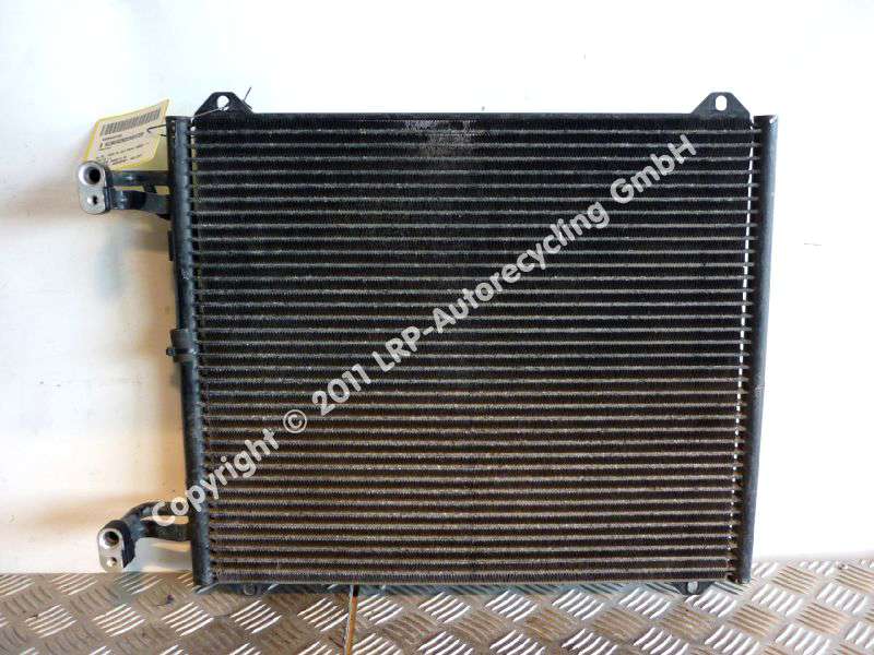 Audi A2 8Z Klimakondensator 8Z0260401B SHOWA 1.4 55kw AUA BJ2000